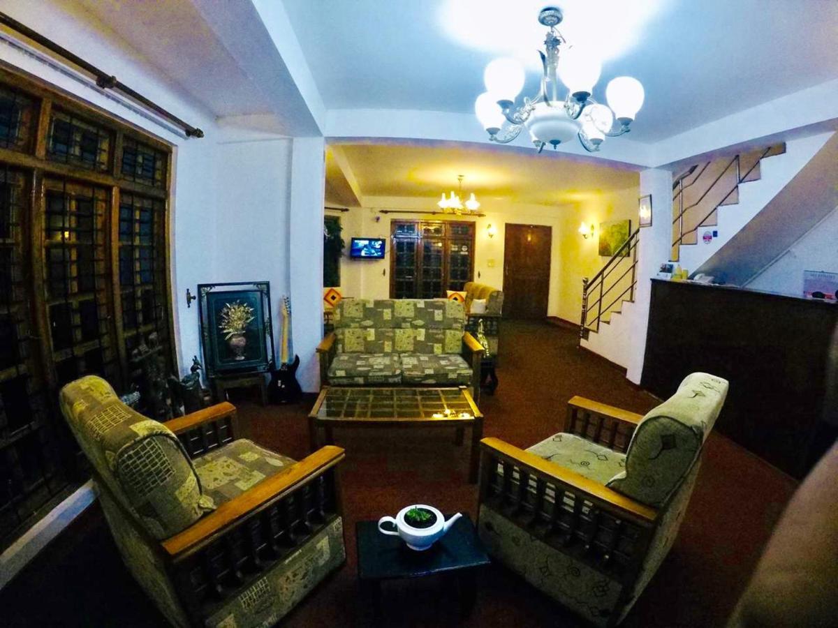 New Royal Mount Hotel Nuwara Eliya Eksteriør billede